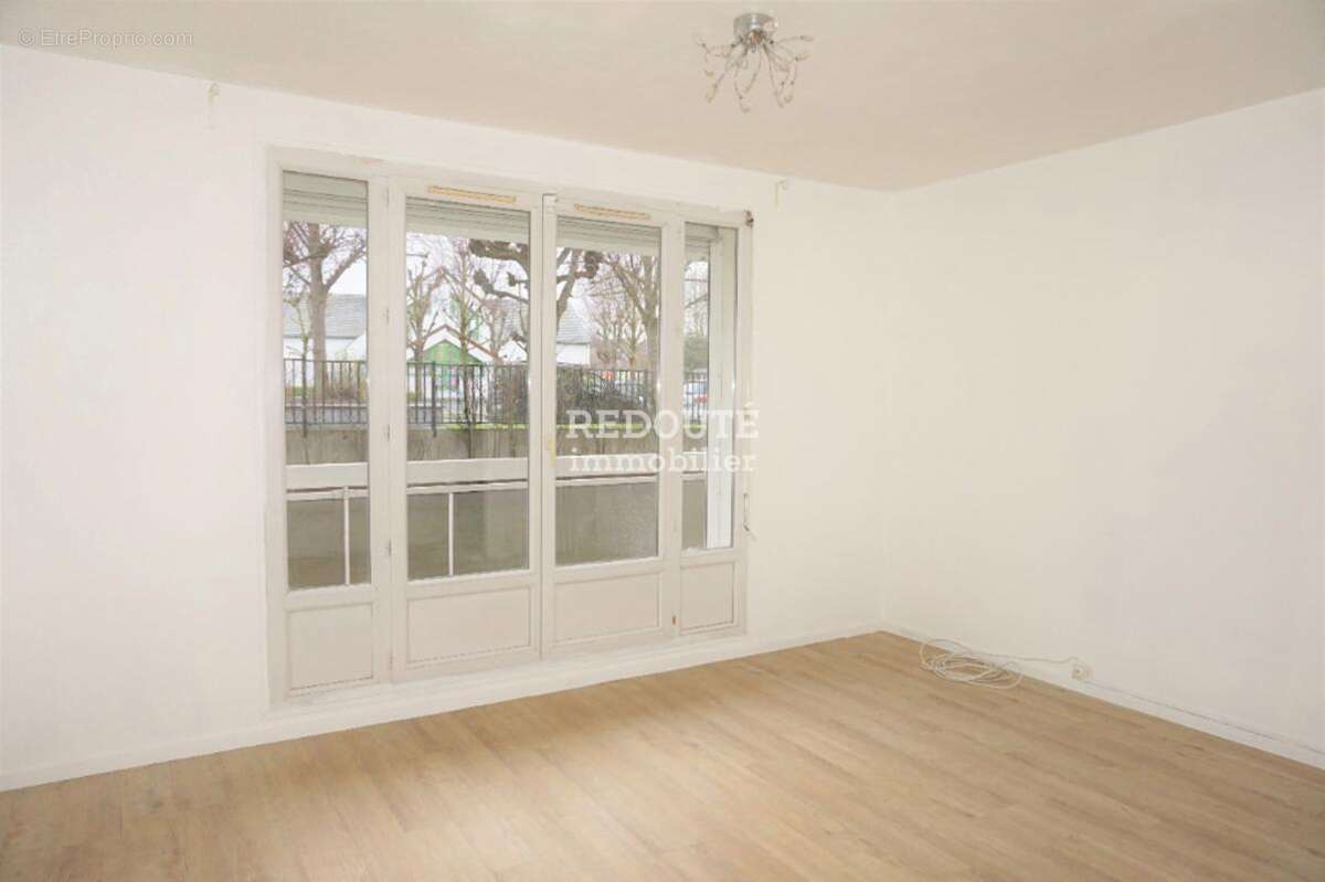 Appartement à TINQUEUX