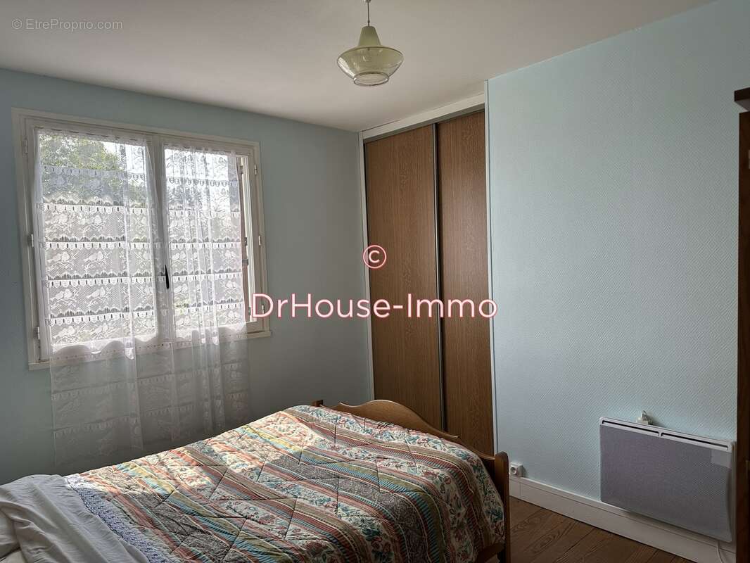 Maison à SAINT-AQUILIN