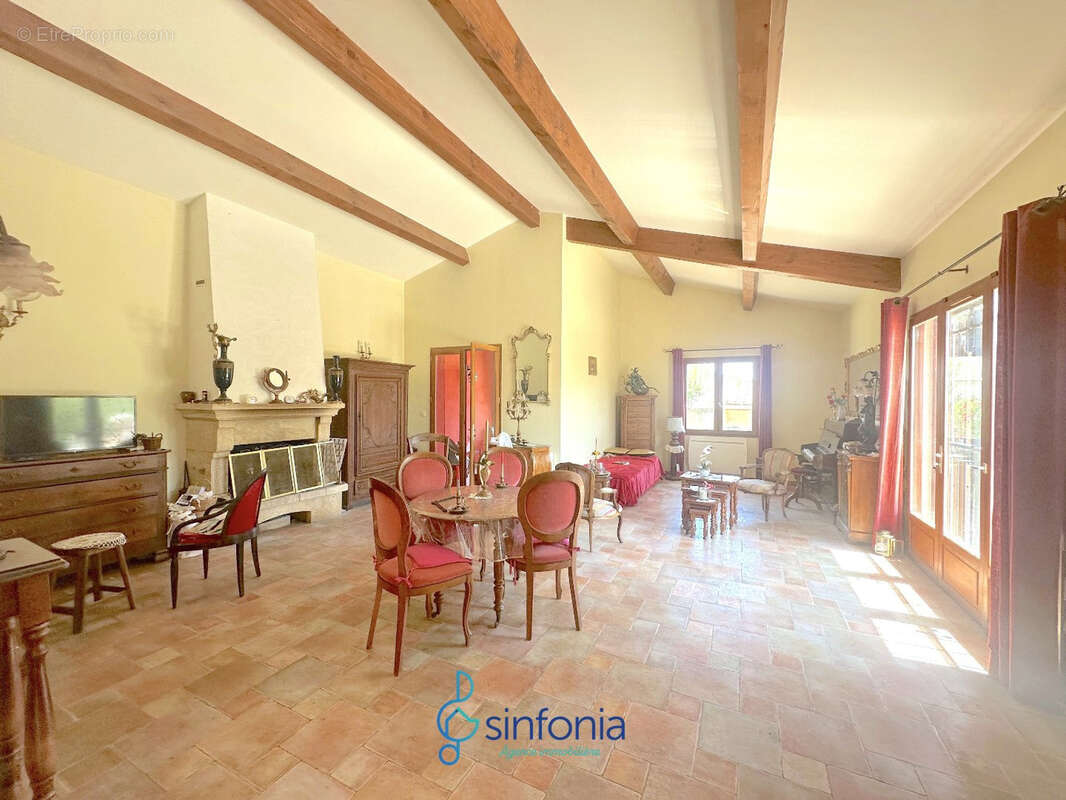 Maison à SERVIERS-ET-LABAUME