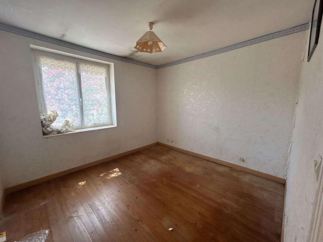 Maison à SAINT-AGNANT