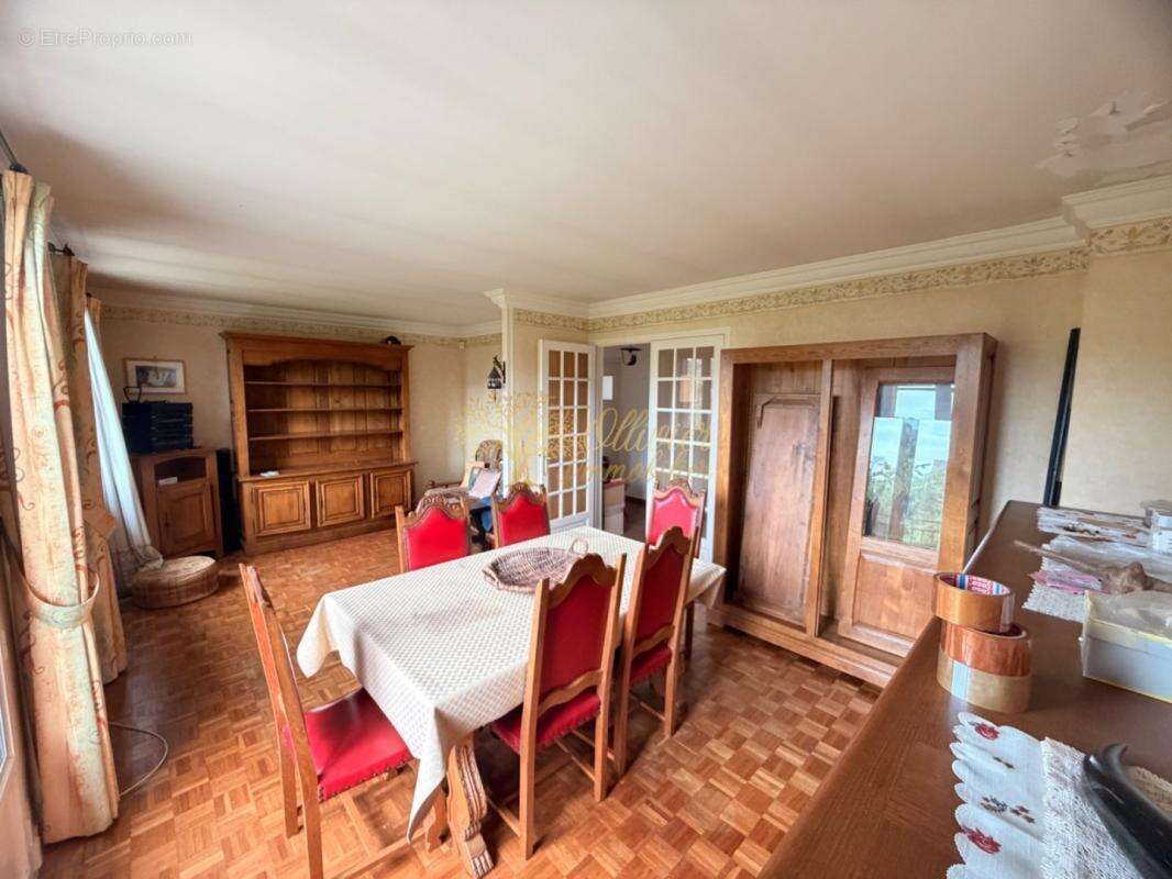 Maison à PONTAULT-COMBAULT