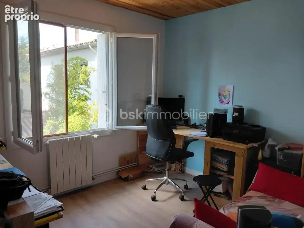 Belle opportunité familiale – 4 chambres, jardin et garage de 45 m² - photo 6