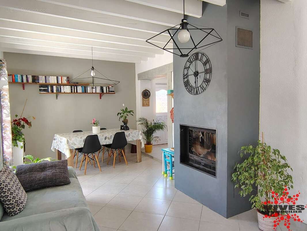 Maison T5 pleine de charme avec jardin - photo 6