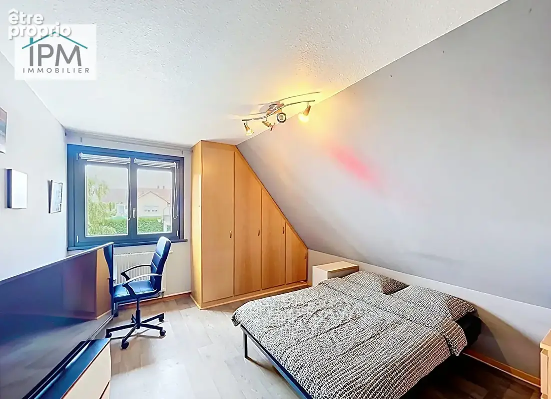 Maison familiale avec piscine, jardin et sous-sol complet à Ergersheim - acheter - IPM immobilier - photo 10