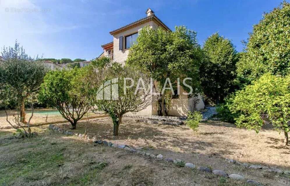 Maison à VILLEFRANCHE-SUR-MER