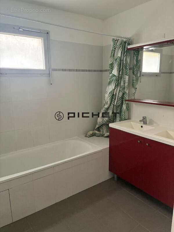 Appartement à DOURDAN