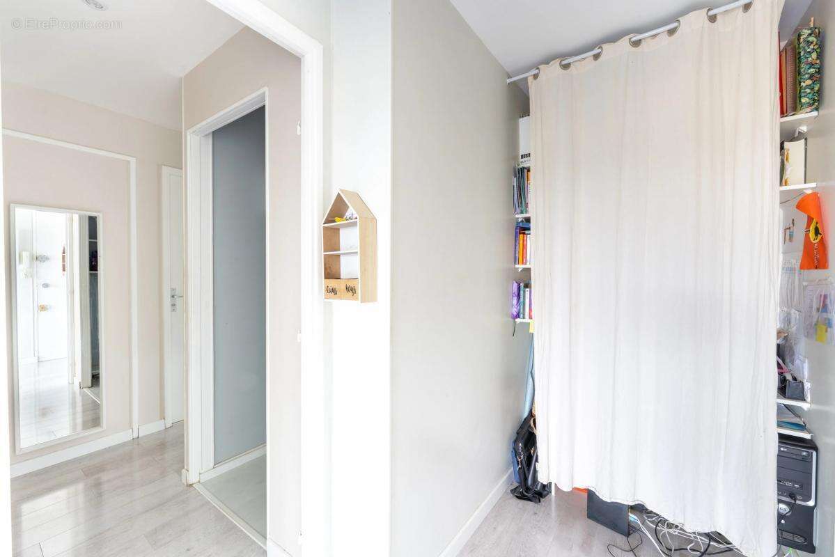 Appartement à DOURDAN