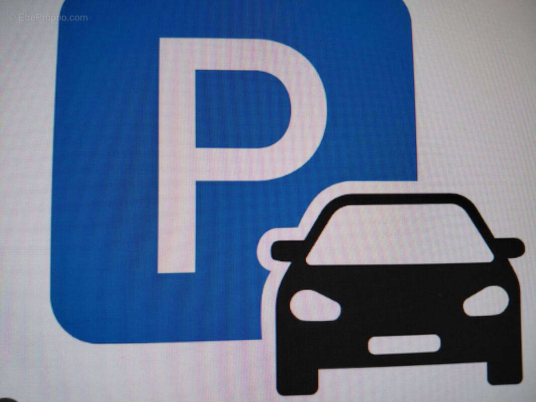 Parking à AGDE