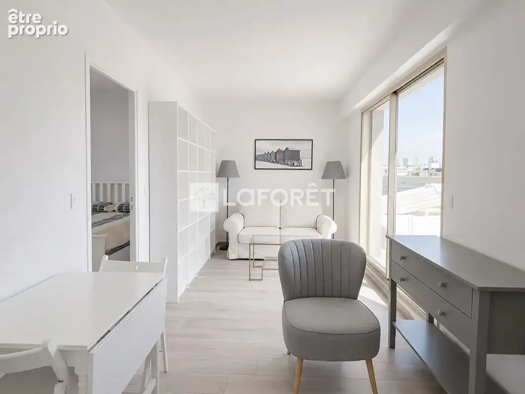 Appartement paris 15 - t2 avec terrasse - photo 2