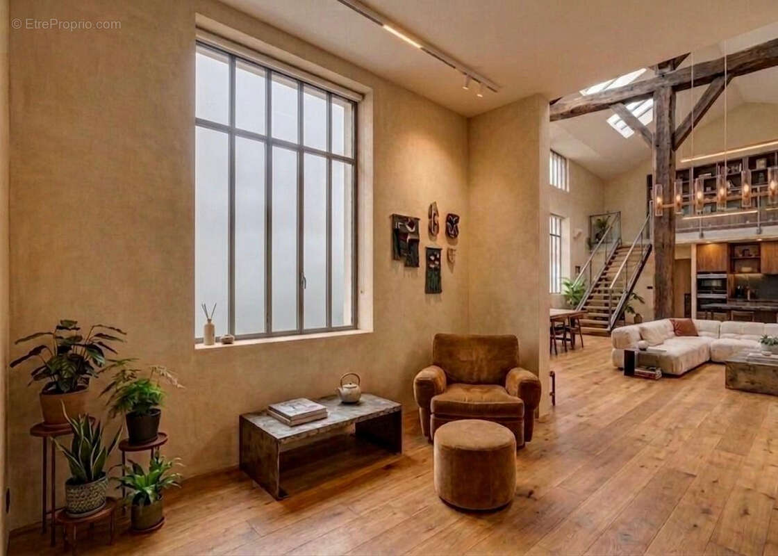 Appartement à LES LILAS