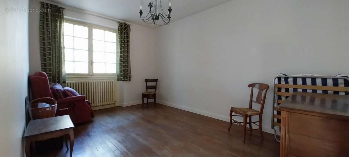 Maison à VILLEFRANCHE-DE-ROUERGUE