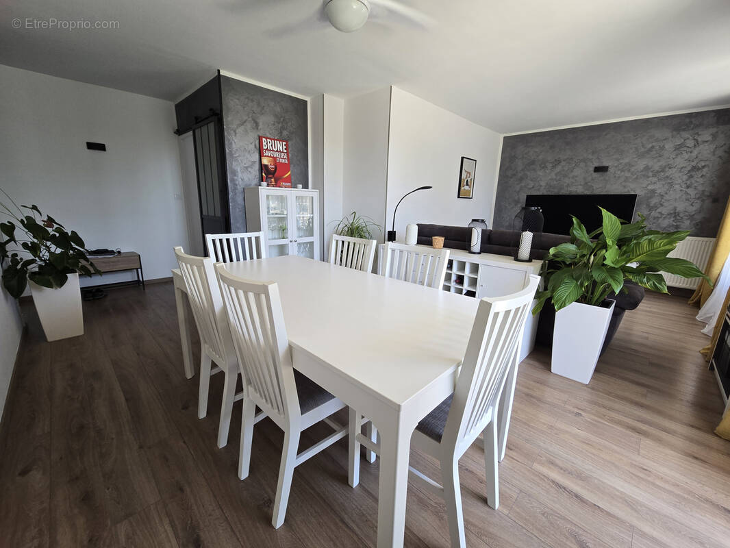 Appartement à SASSENAGE
