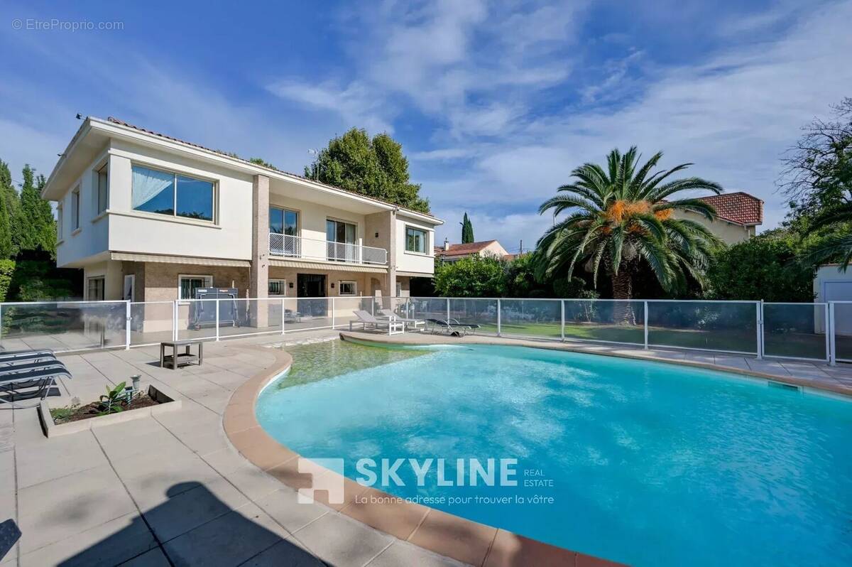 Maison à MARSEILLE-9E