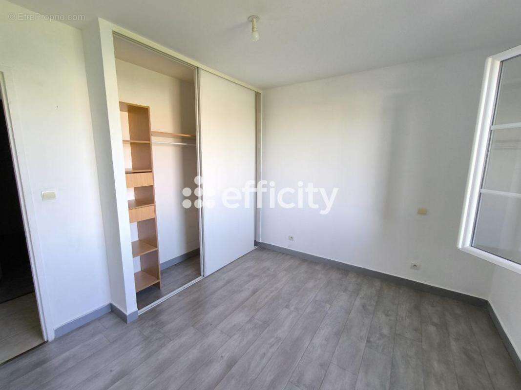 Maison à SAINT-ADJUTORY