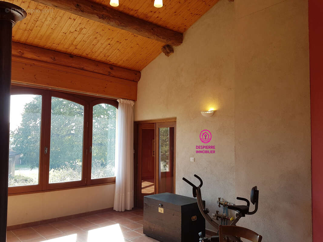 Maison à SAINT-MAURICE-L'EXIL
