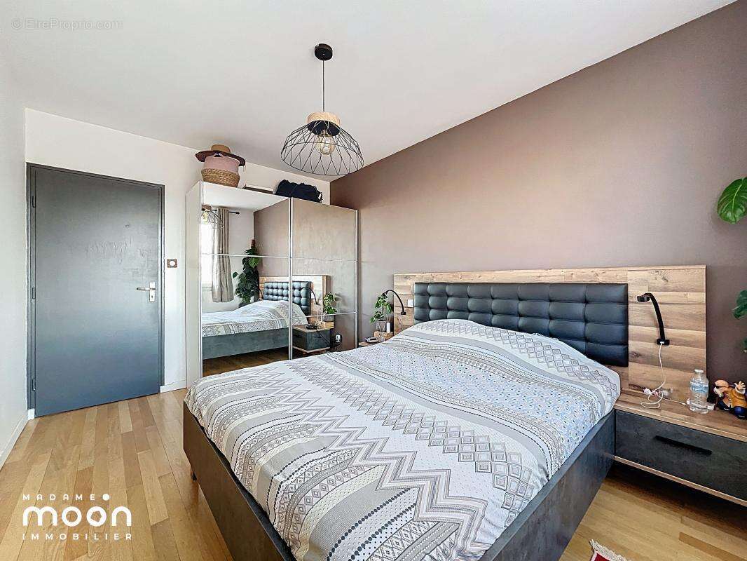 Appartement à LYON-5E