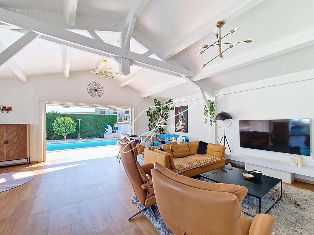 Photo 3 - Maison à SAUVIAN