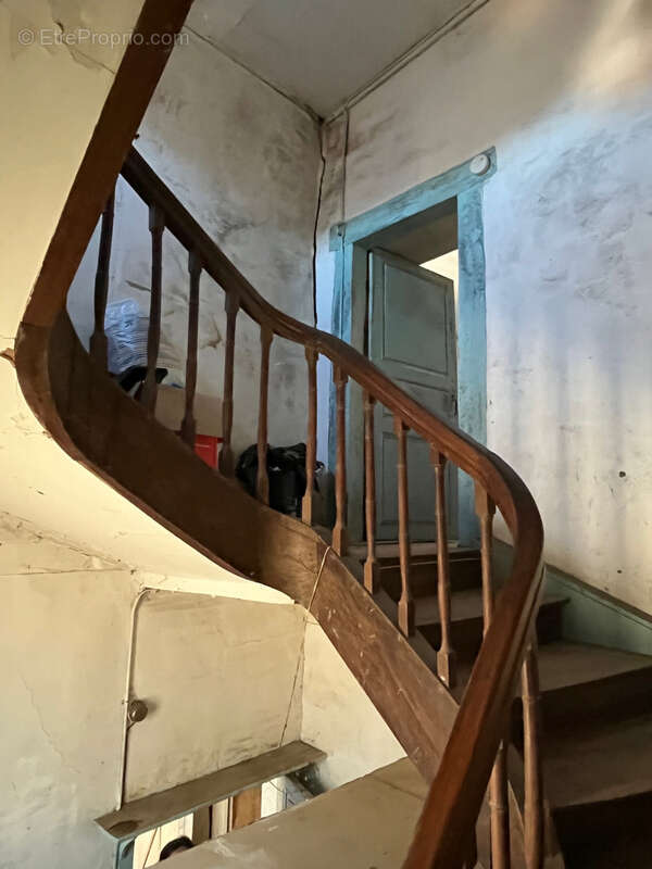 Maison de village à rénover - photo 8
