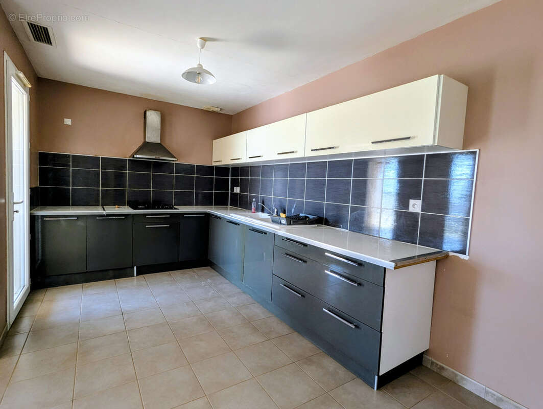 Maison à VENTENAC-EN-MINERVOIS