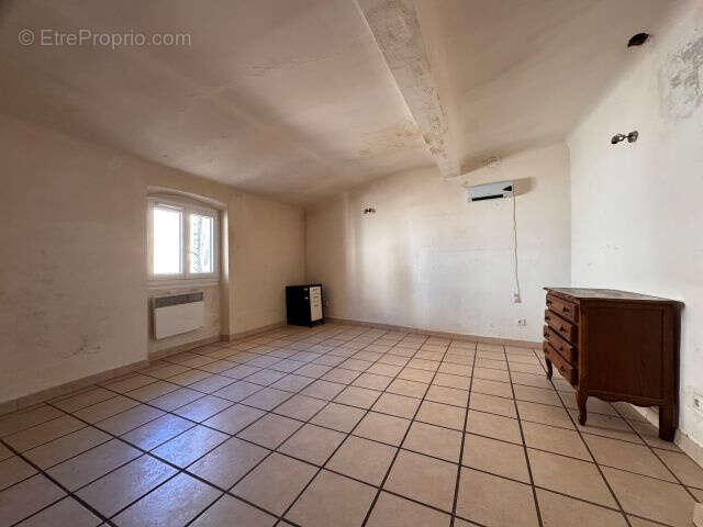 Maison à PEYROLLES-EN-PROVENCE