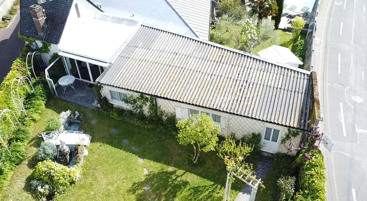 Maison à DONVILLE-LES-BAINS