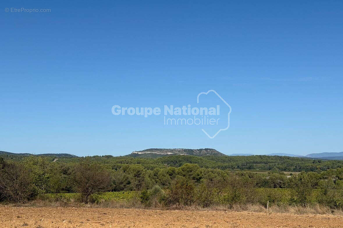 Maison à SAINT-JEAN-DE-CORNIES