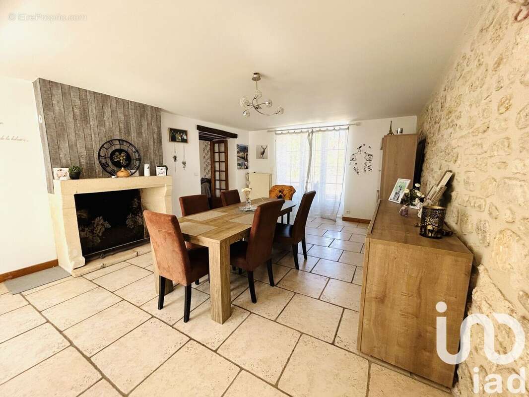 Photo 4 - Maison à COEUVRES-ET-VALSERY