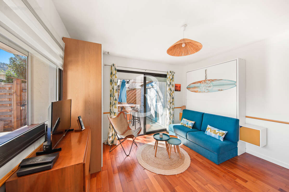 Appartement à HYERES