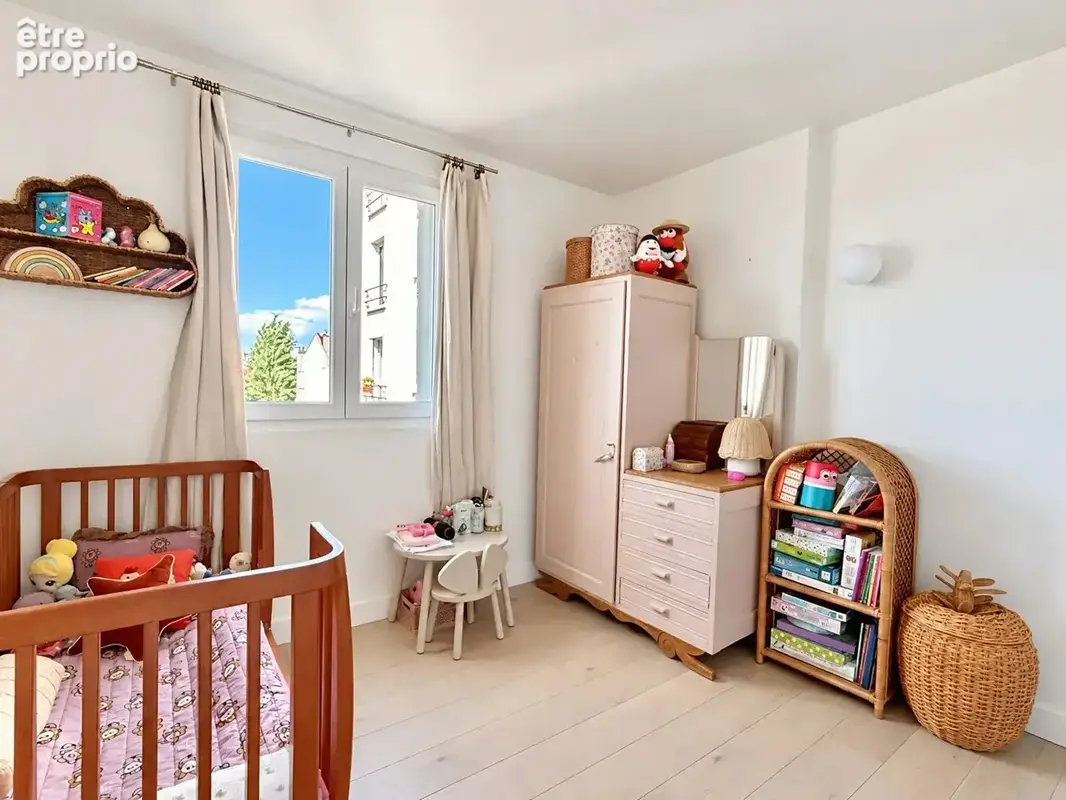 Appartement Colombes quartier Victor Hugo 4 pièce(s) 70.11 m² - photo 5