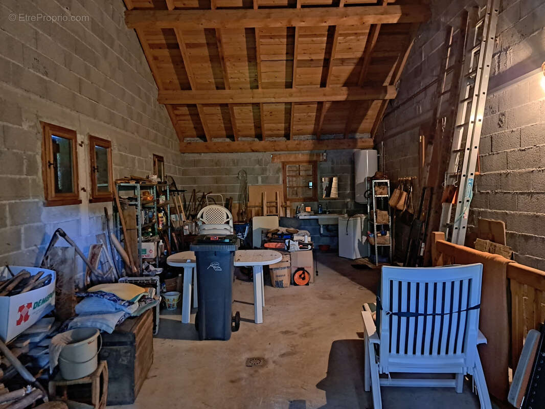 Maison à LE CHAMBON-SUR-LIGNON