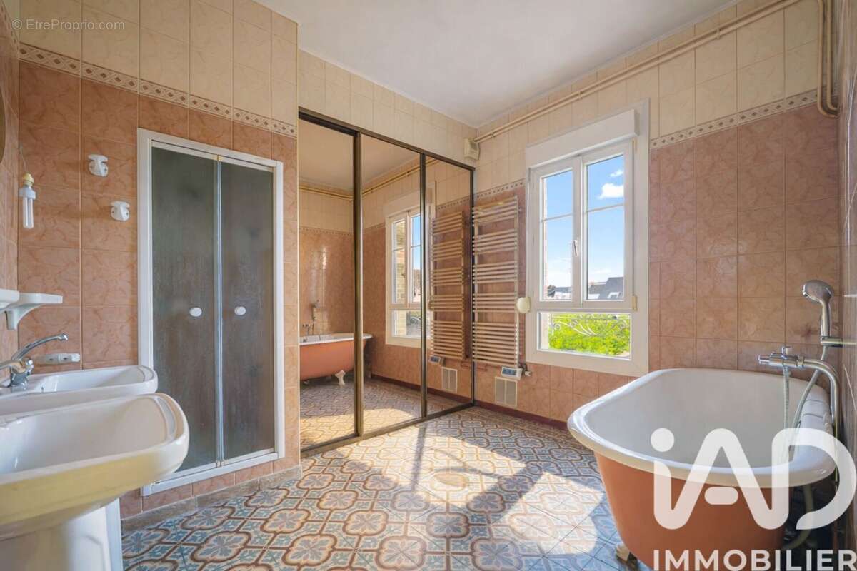 Maison 155 m² à Le Mans  - photo 8