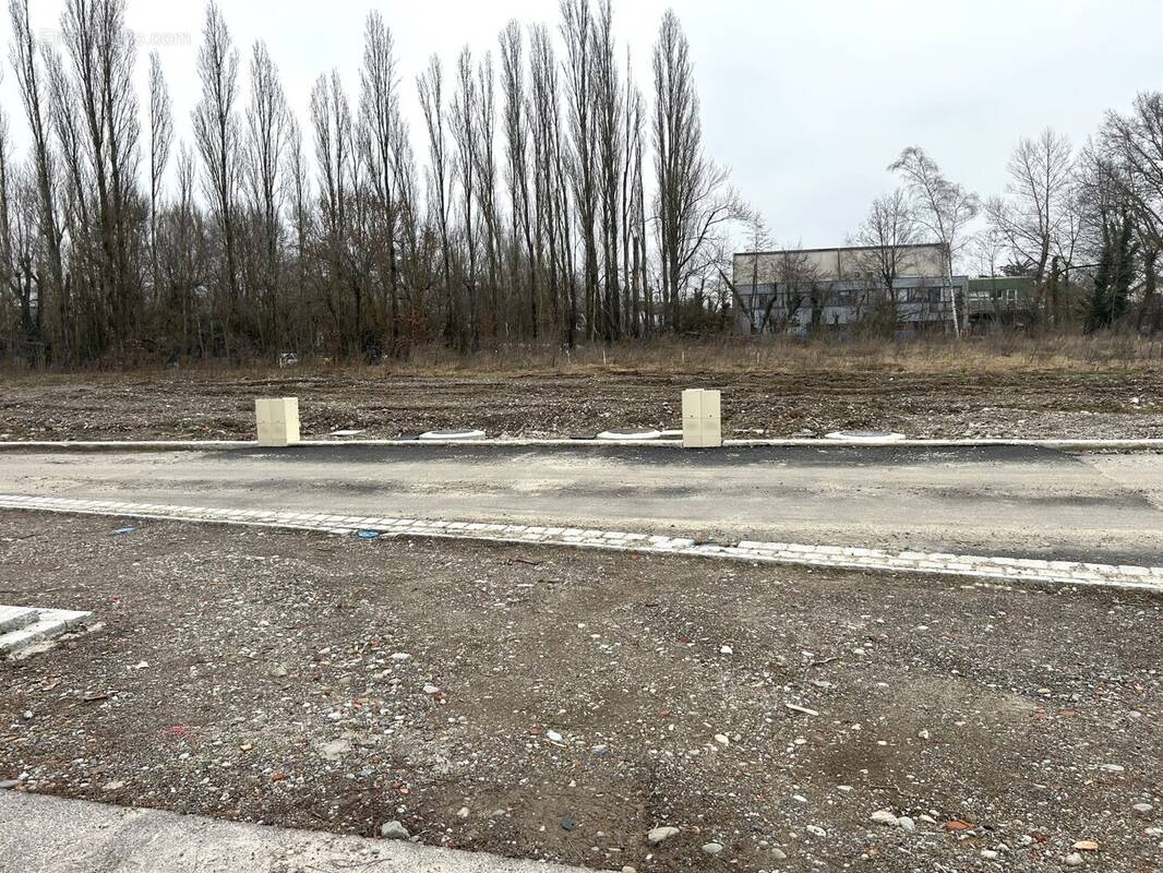 Terrain à KINGERSHEIM