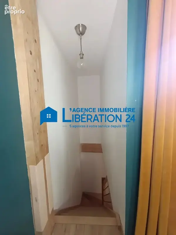 T3 rénové avec tropezienne - photo 8