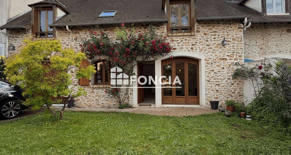 Maison à VERNOUILLET
