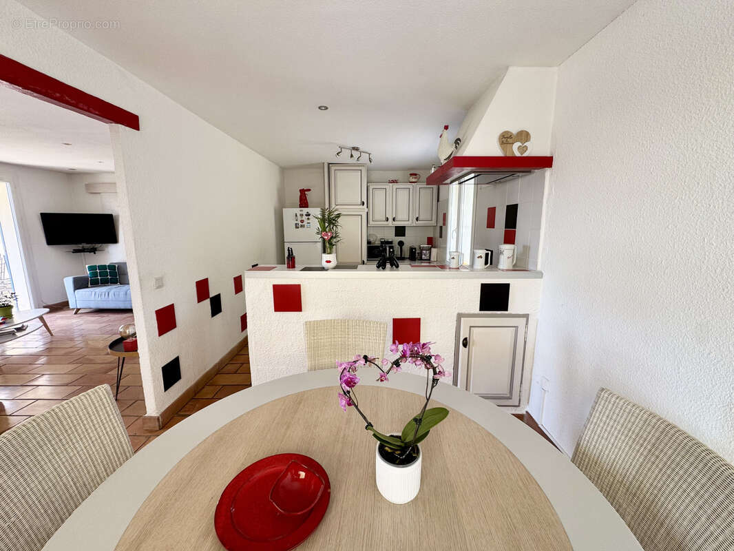 Maison à LA BASTIDONNE