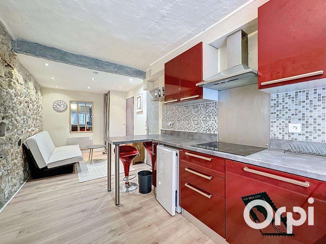 Appartement à LA COLLE-SUR-LOUP