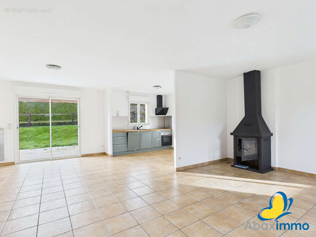 Maison à SAINT-EVROULT-DE-MONTFORT