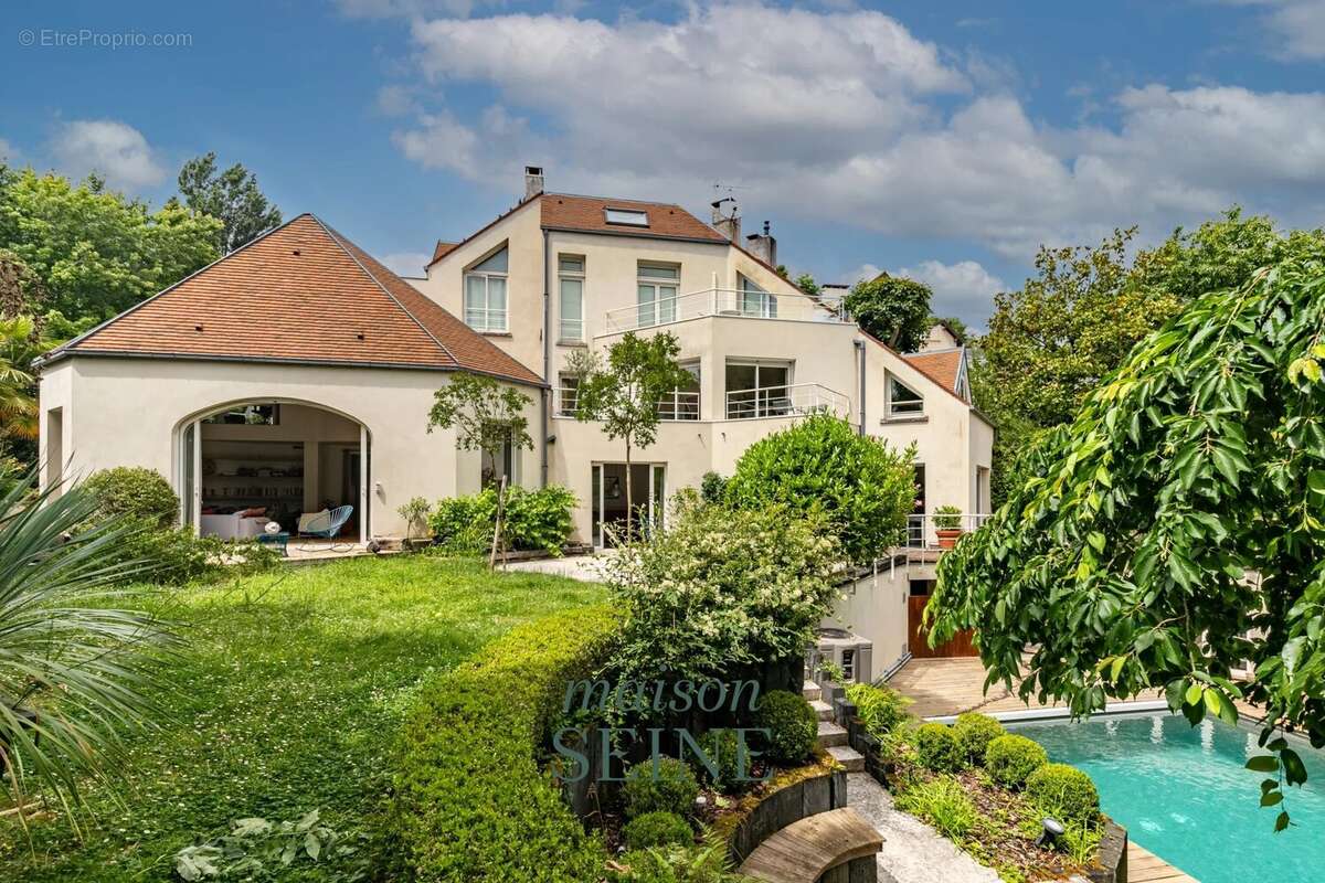 Maison à GARCHES