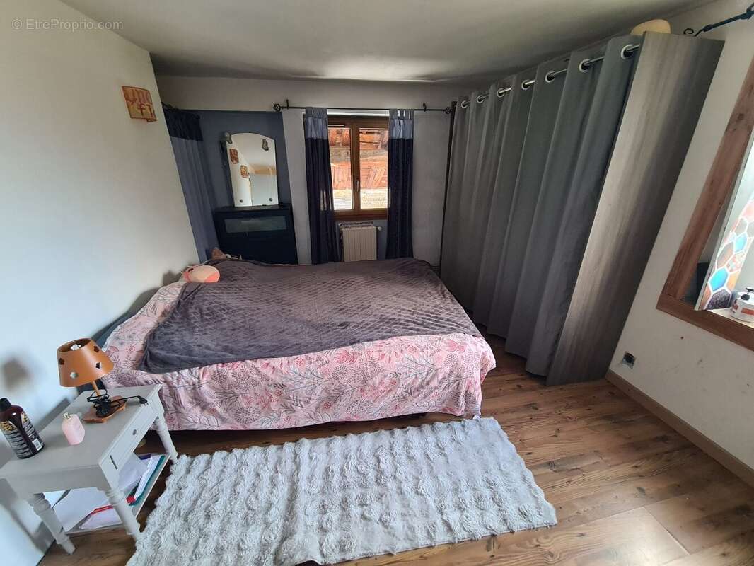 Maison à GRESY-SUR-ISERE