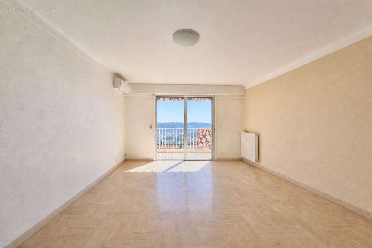 Appartement à GRASSE
