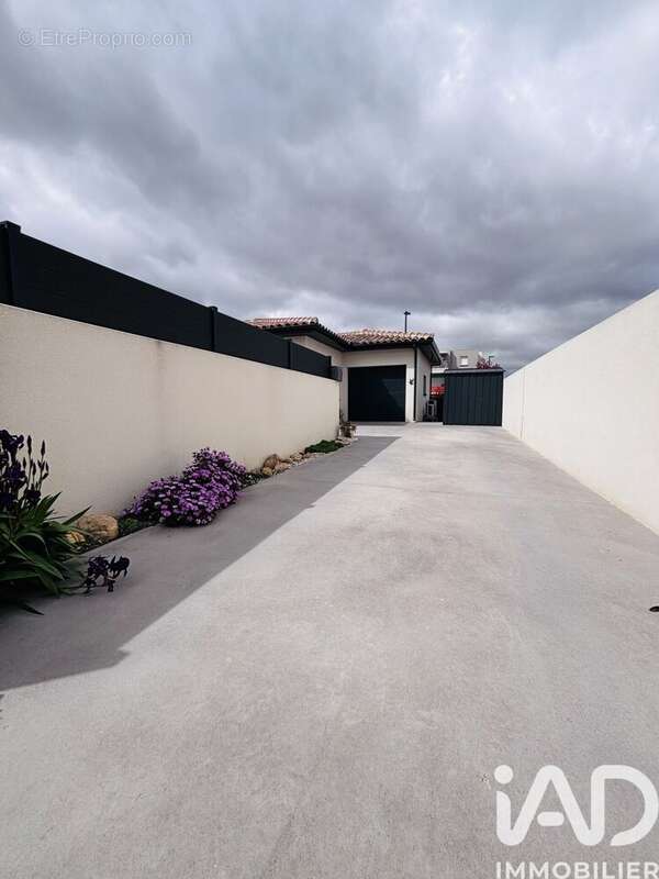 Photo 3 - Maison à PIA