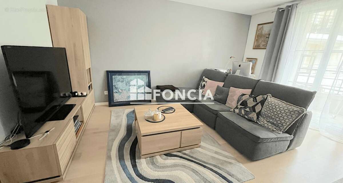 Appartement à PLAISIR