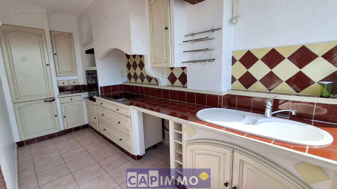 Appartement t4, cave, 83130 la garde - photo 5