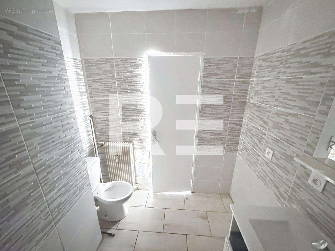 Appartement P2 de 40m2 bien Lumineux à rafraichir - photo 6