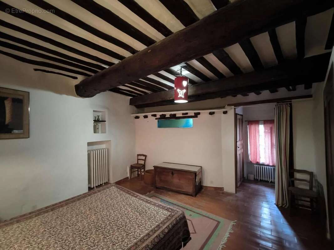 Appartement à VENASQUE