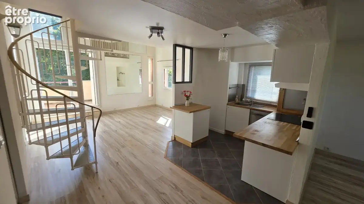 Superbe affaire   f4 en duplex avec terrasse   aucun travaux à prévoir - photo 2