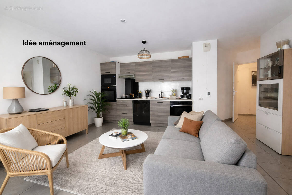 Appartement à MARSEILLE-4E