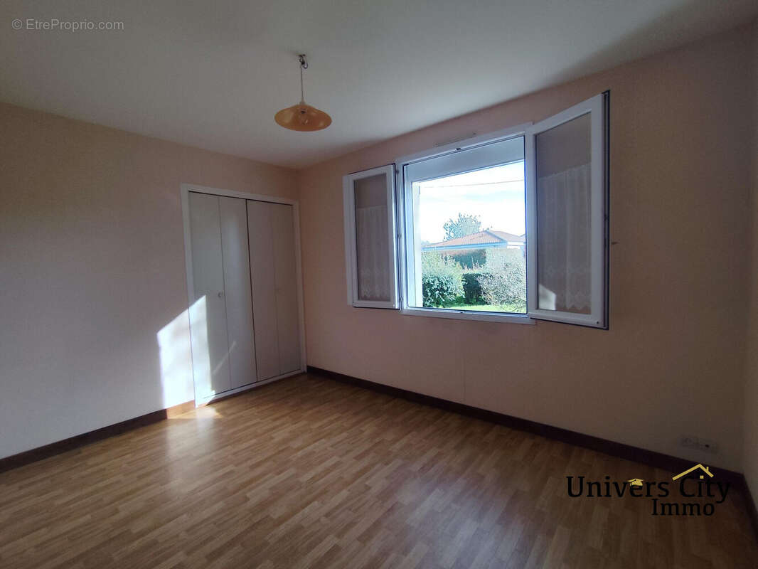 Maison à SAINT-MARS-DE-COUTAIS