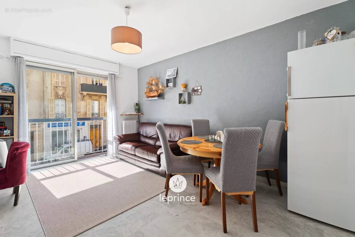 Appartement à NICE