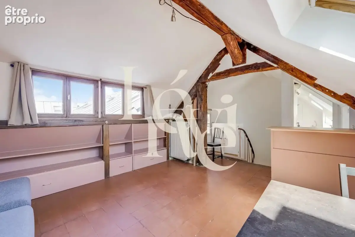 Studio de 24m2 avec vue Panthéon – Sectorisation Lycée Henri-IV - photo 5